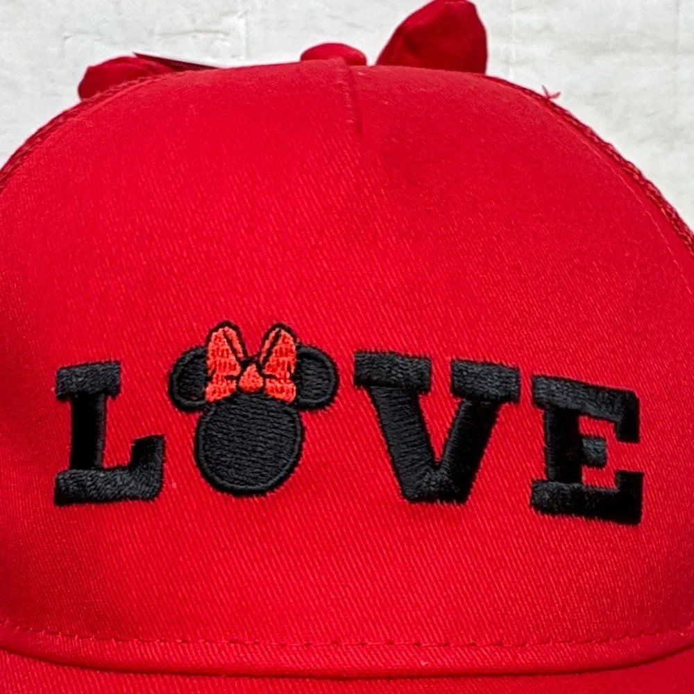 Disney‎ Minnie Mouse Kids Red LOVE Trucker Hat Snapback with 3D Back Bow
